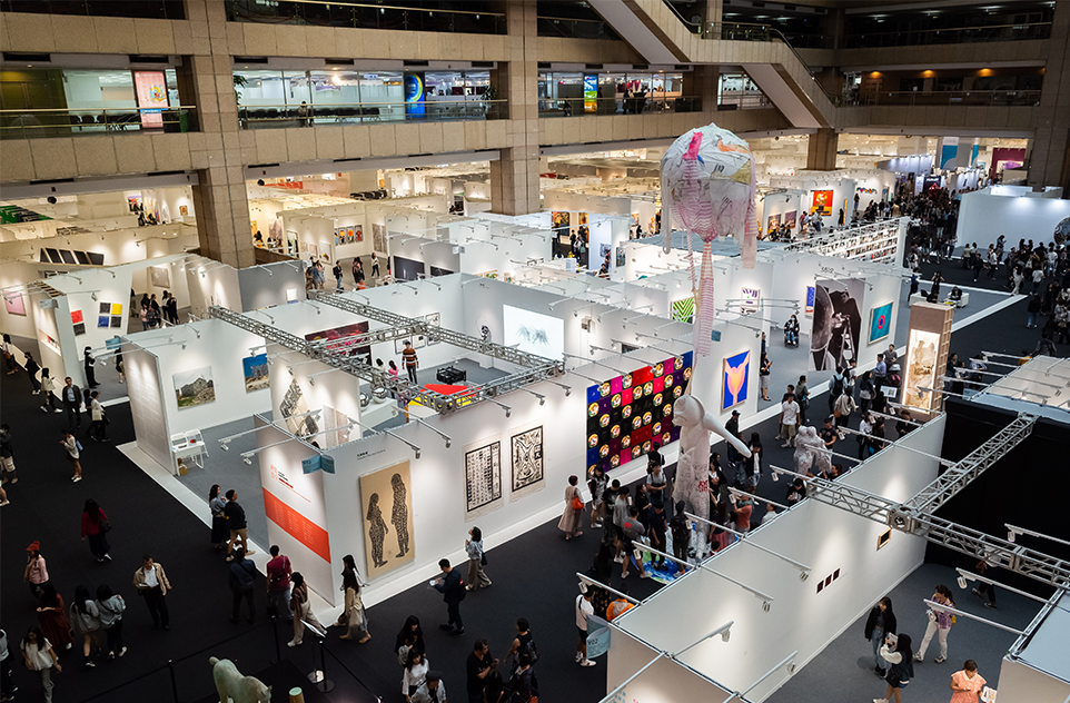 イベント展示会の主催者、出展者、来場者の皆さまに利便性のあるサービスをご用意しております。